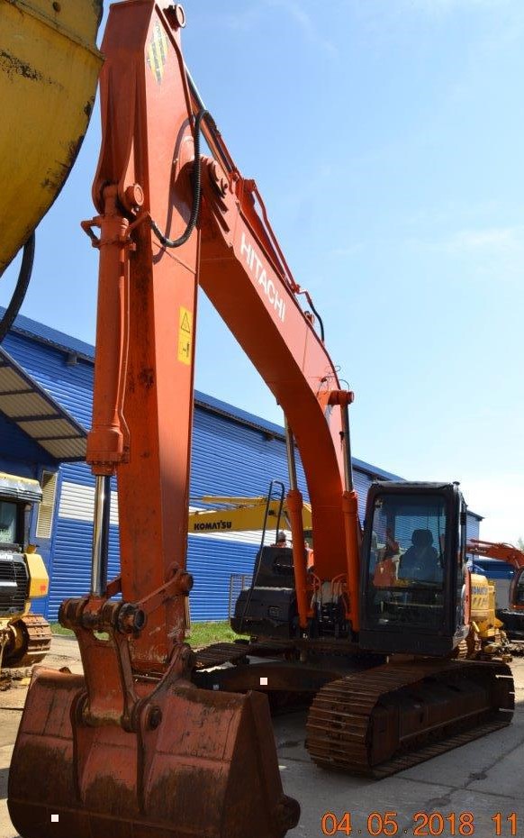 Гусеничный экскаватор Hitachi ZX200LC-5G