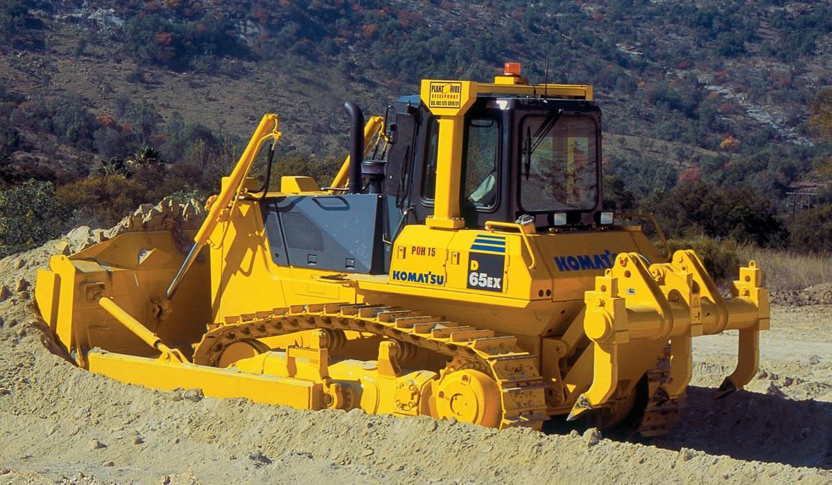 Бульдозер Komatsu D65EX-16