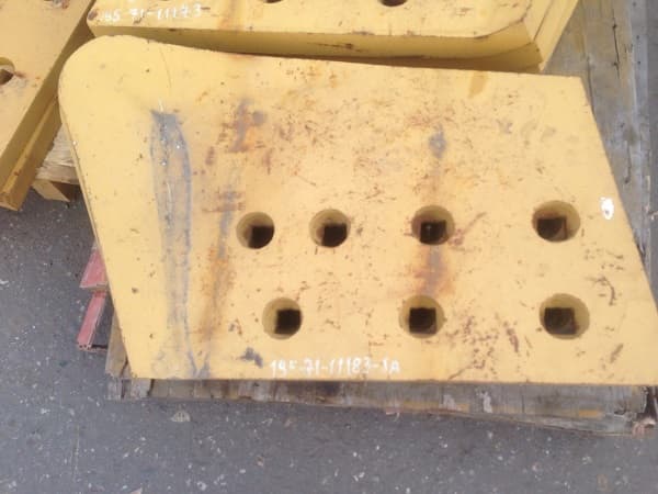 Нож угловой 195-71-11173