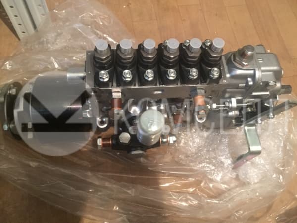 Топливный насос (ТНВД) 6151-73-1230