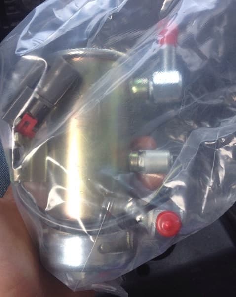 Насос топливоподкачивающий 8980093971