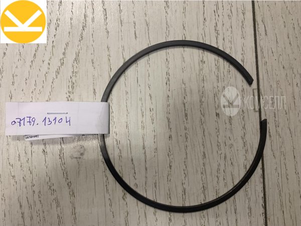 Стопорное кольцо 07179-13104
